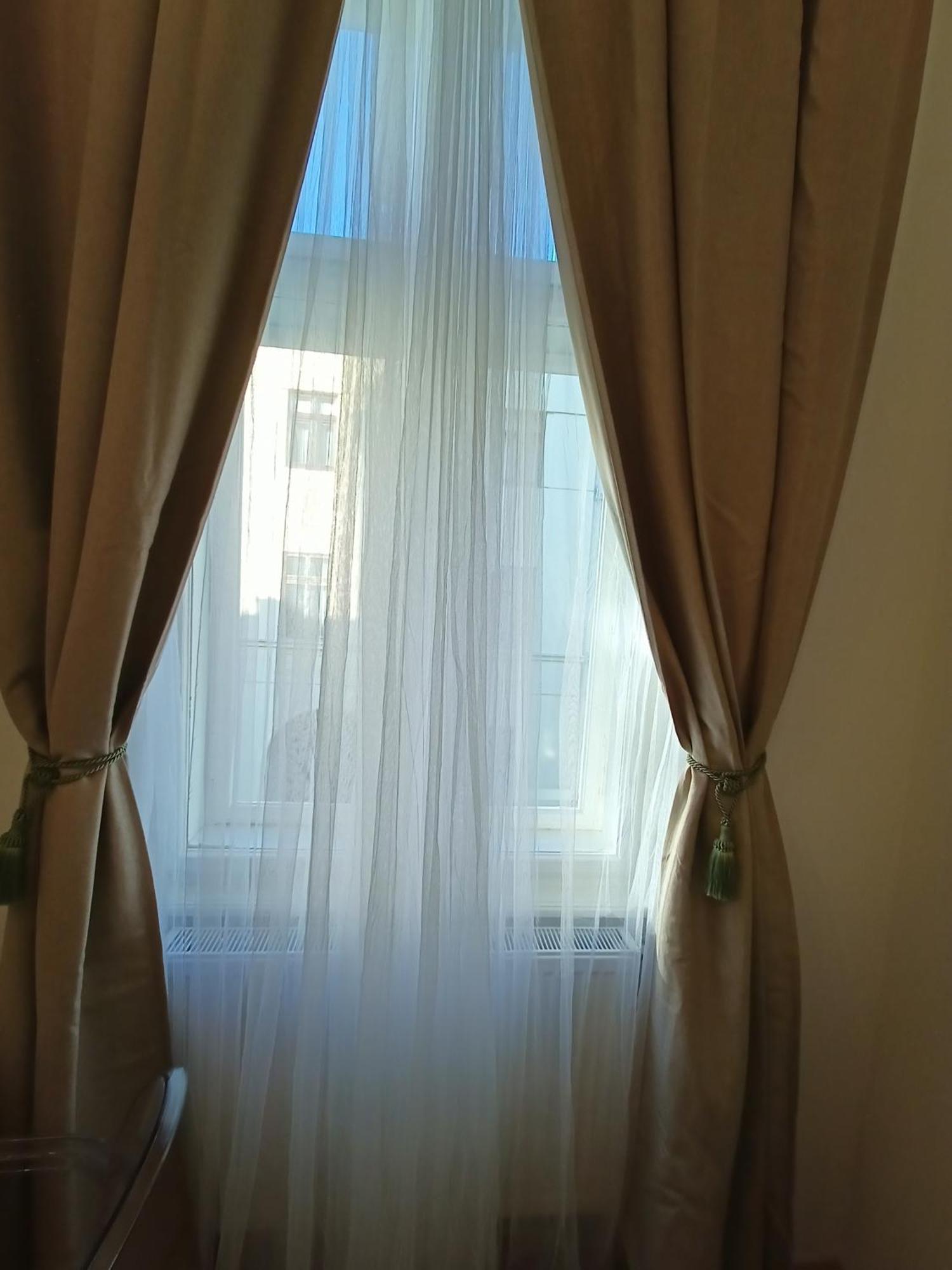 Garden Of Light Apartment Sibiu Bagian luar foto
