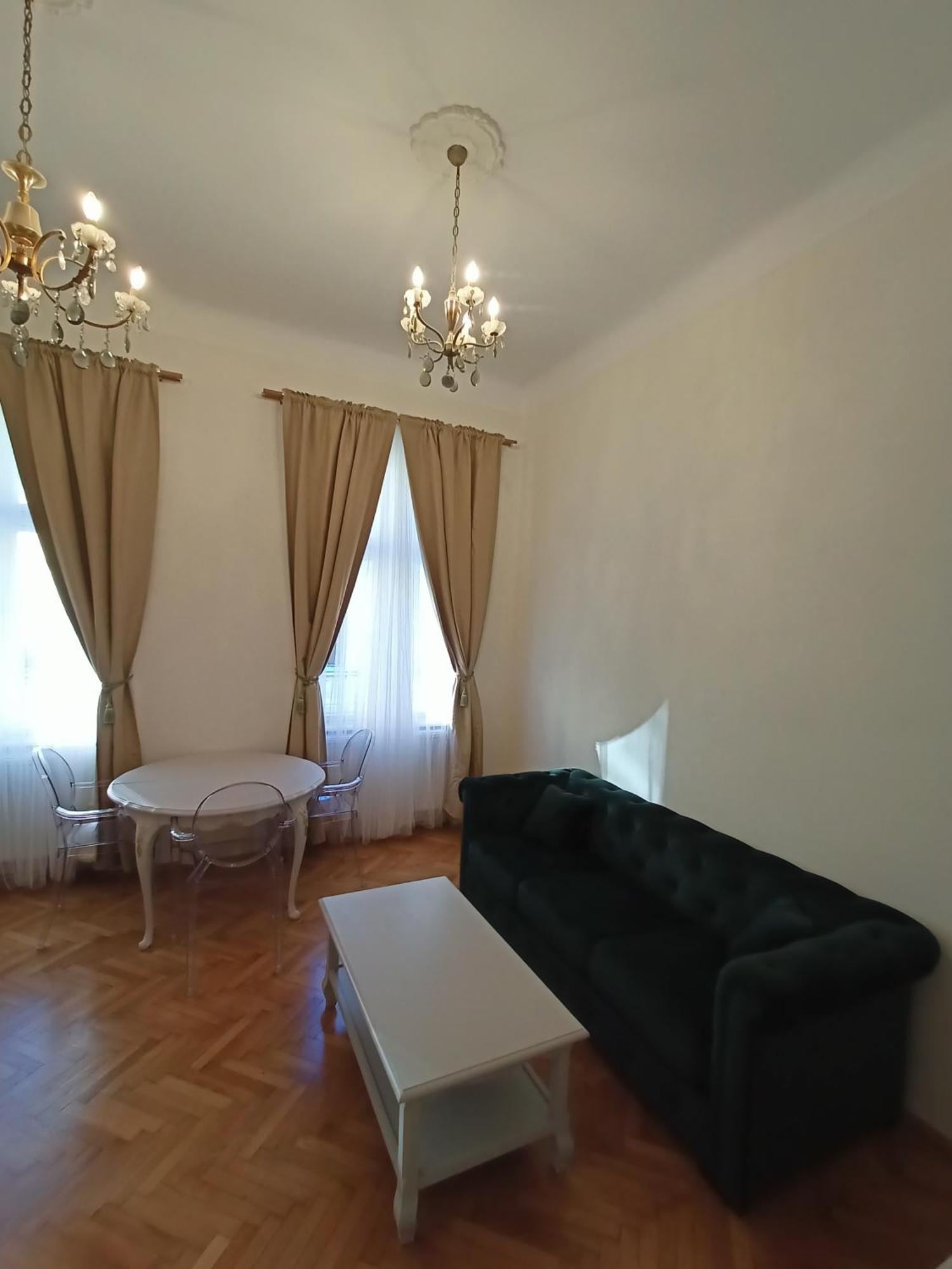 Garden Of Light Apartment Sibiu Bagian luar foto